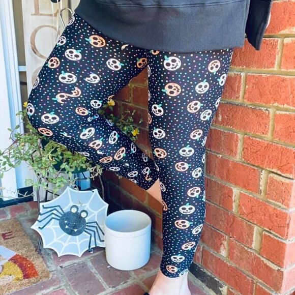 LuLaRoe Halloween Pumpkin Skulls Leggings Multi Color OS 2-10 Plus - Picture 4 of 4